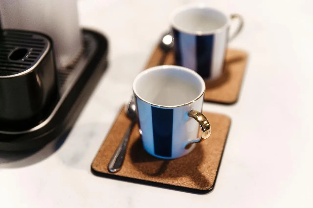 Blue Stay - By Myhomeincomo Faggeto Lario