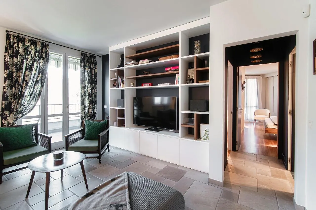 Blue Stay - By Myhomeincomo Faggeto Lario Apartment