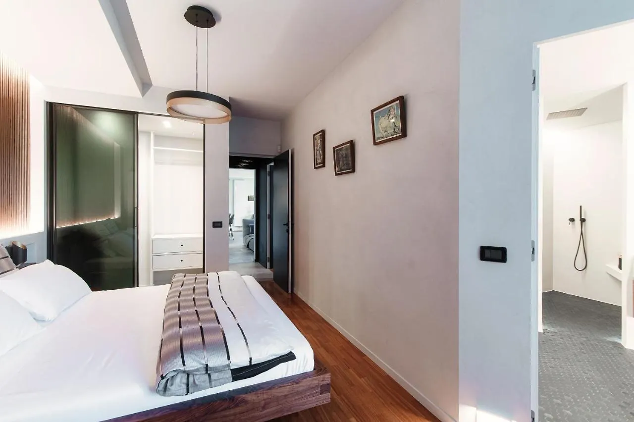 Blue Stay - By Myhomeincomo Faggeto Lario Apartment