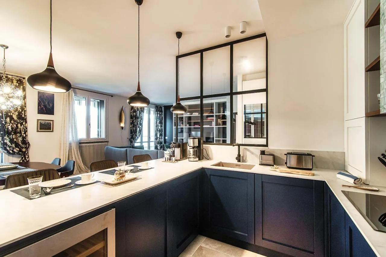 Blue Stay - By Myhomeincomo Faggeto Lario Apartment