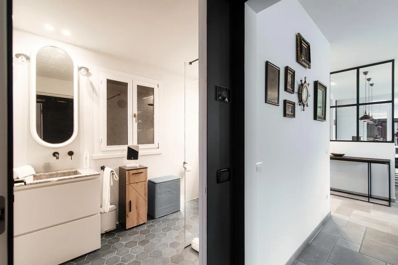 Apartment Blue Stay - By Myhomeincomo Faggeto Lario Italy